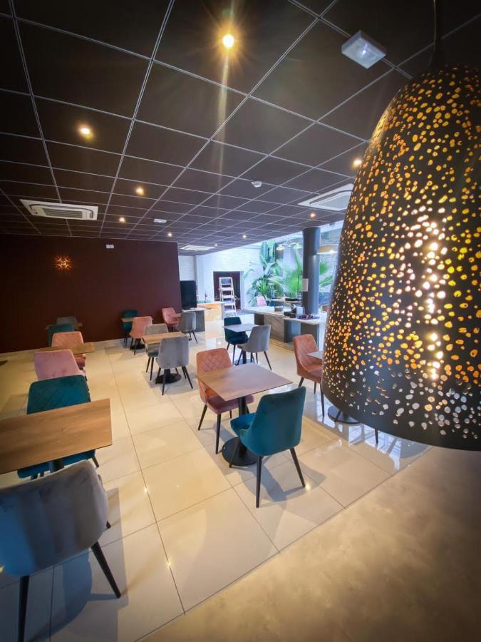 Best Western Hotel & Spa Pau Lescar Aeroport Eksteriør bilde