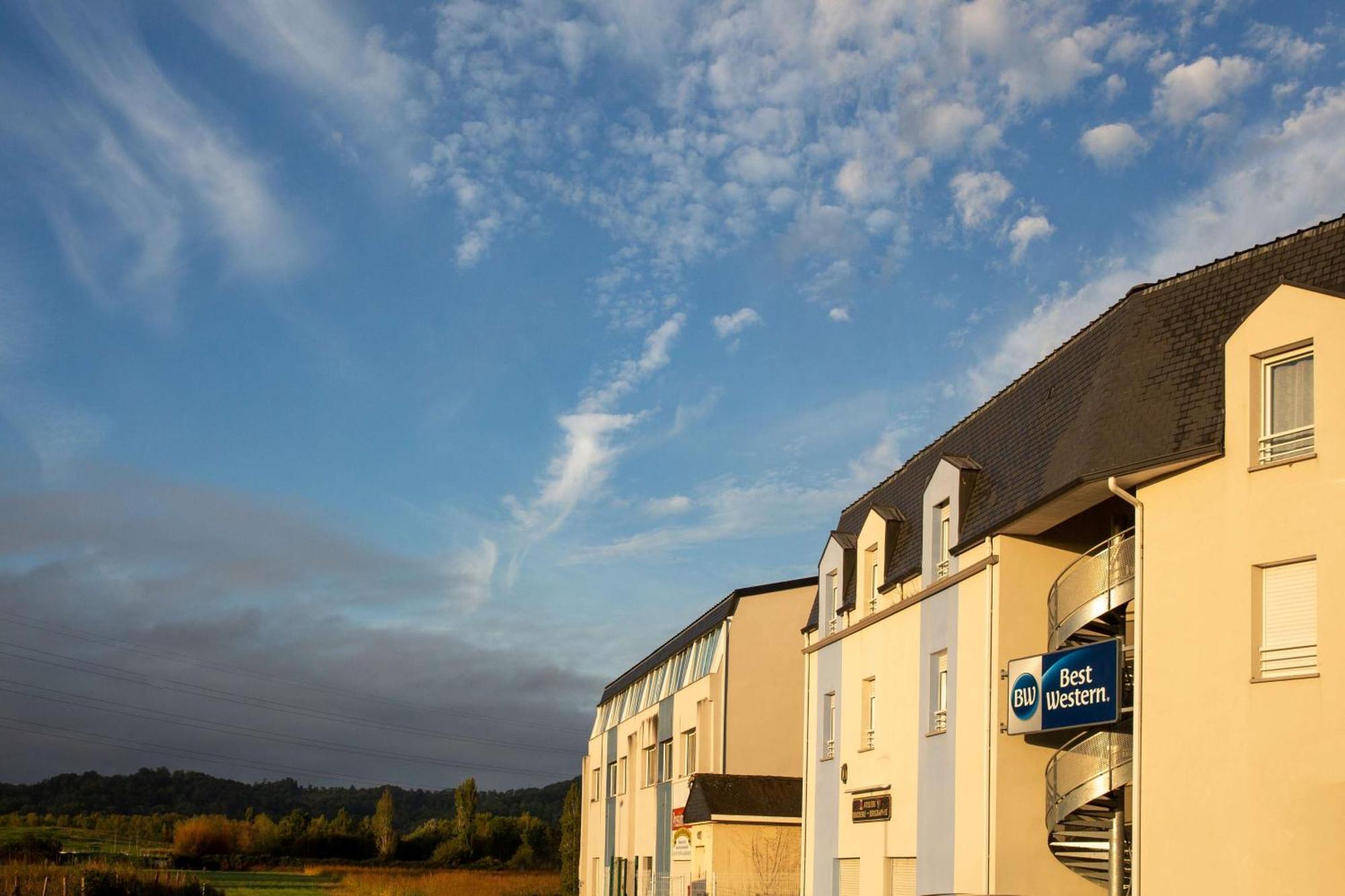 Best Western Hotel & Spa Pau Lescar Aeroport Eksteriør bilde